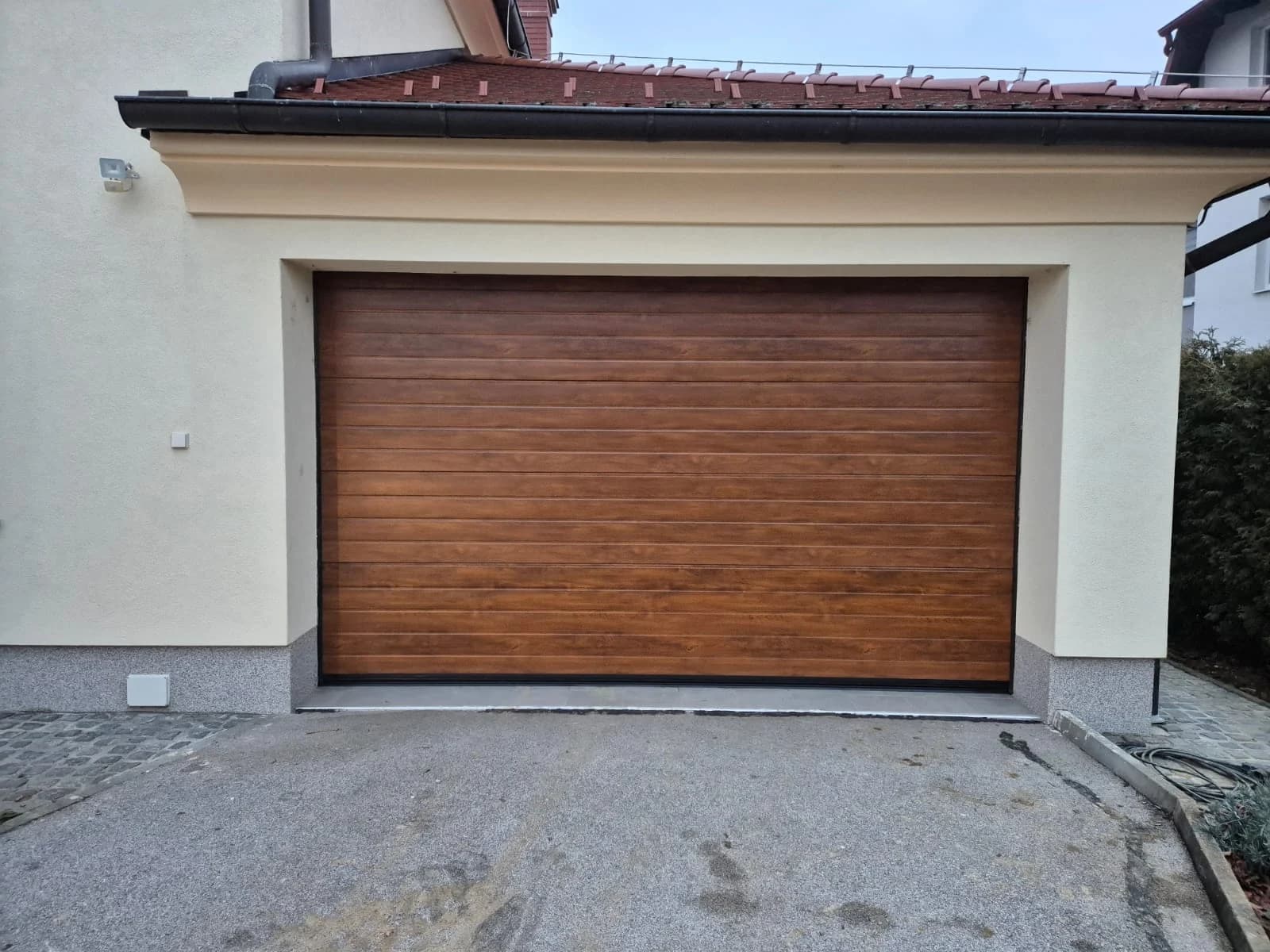 Garažna vrata 4